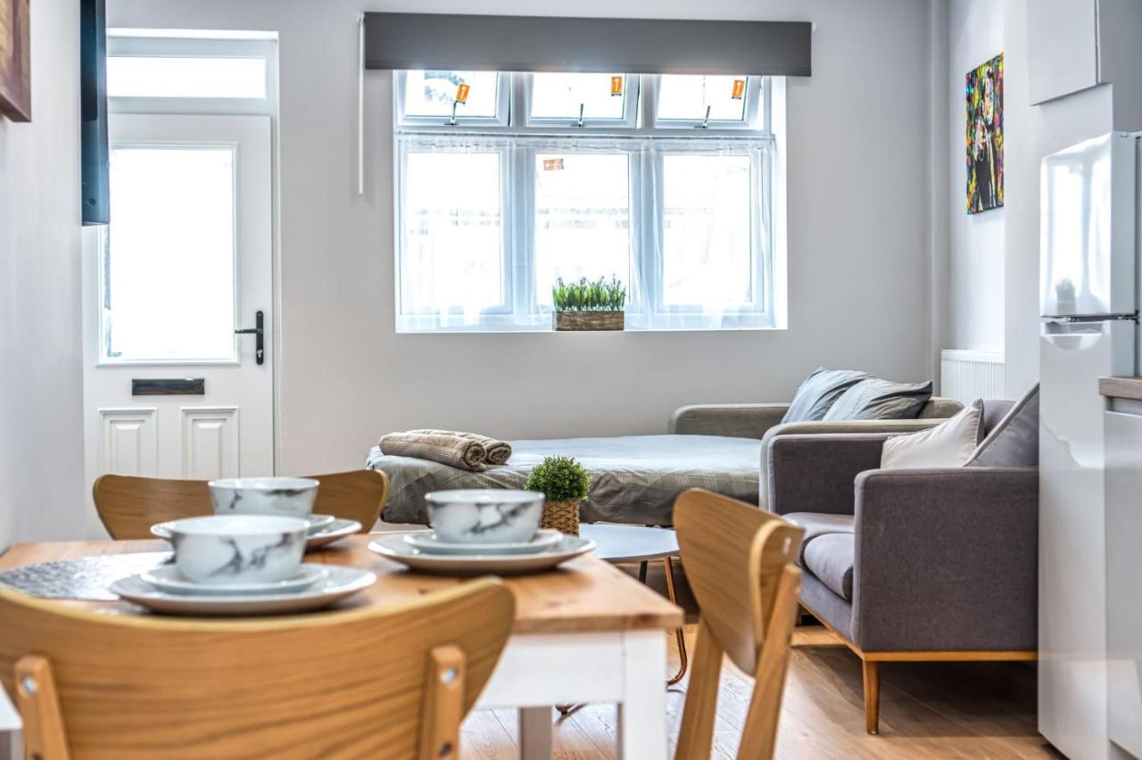 Modern Apartment In East London Exterior foto